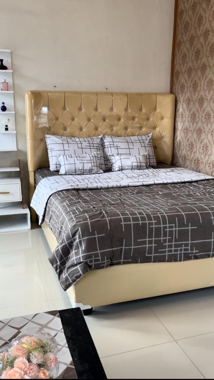 Java Hostel Tumpak Sewu Sidomukti Exteriör bild
