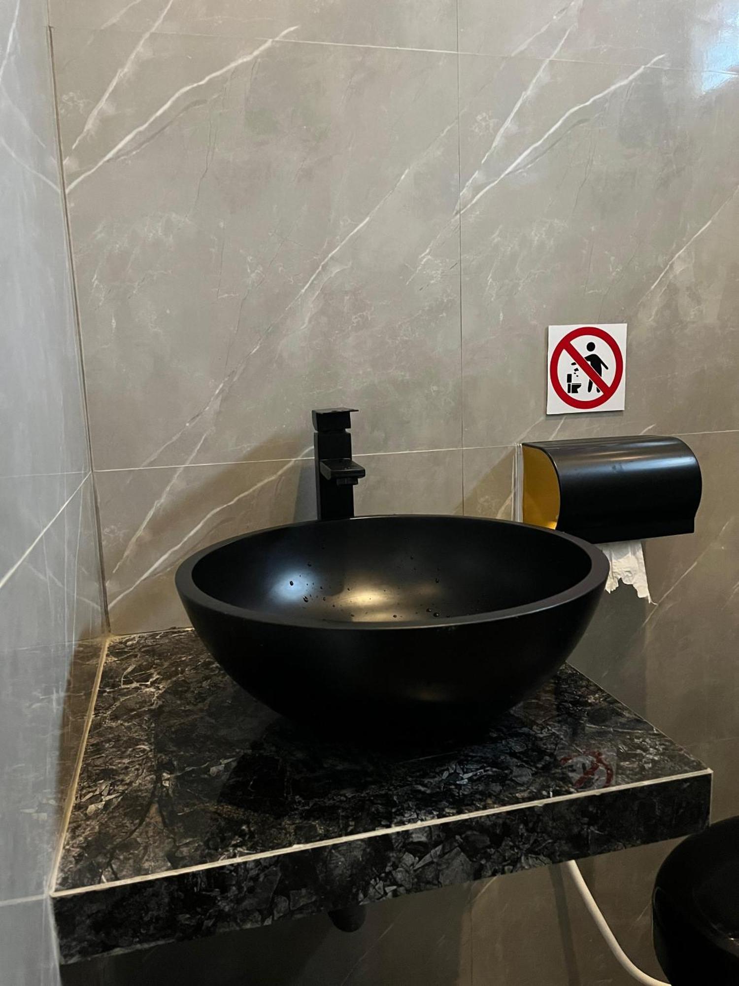 Java Hostel Tumpak Sewu Sidomukti Exteriör bild